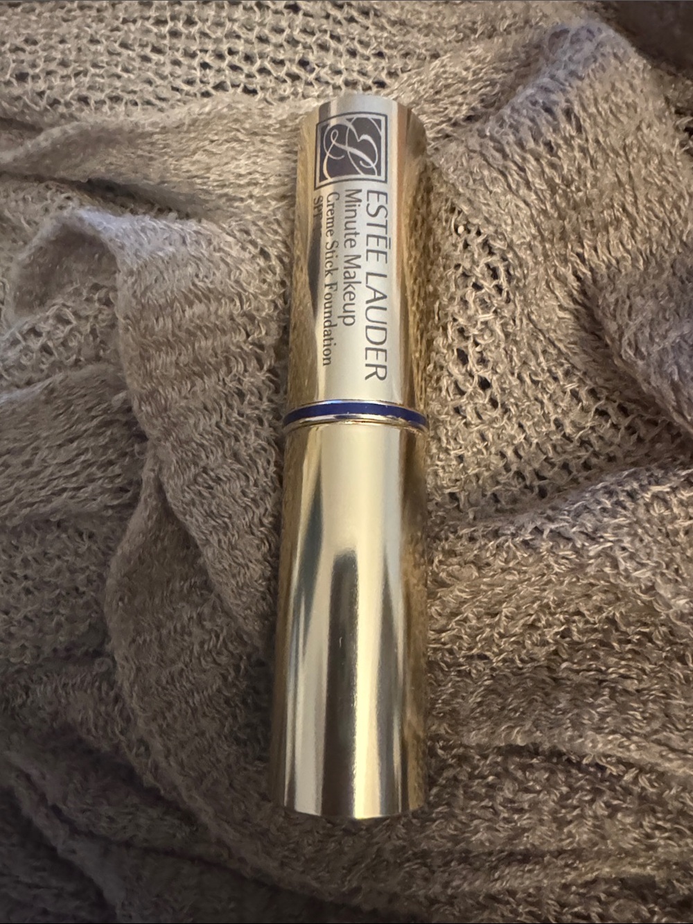 Estee Lauder minute makeup - buff